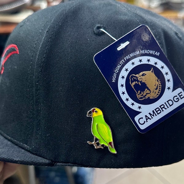 Perico Custom Metal Enamel Hat Pin Parrot