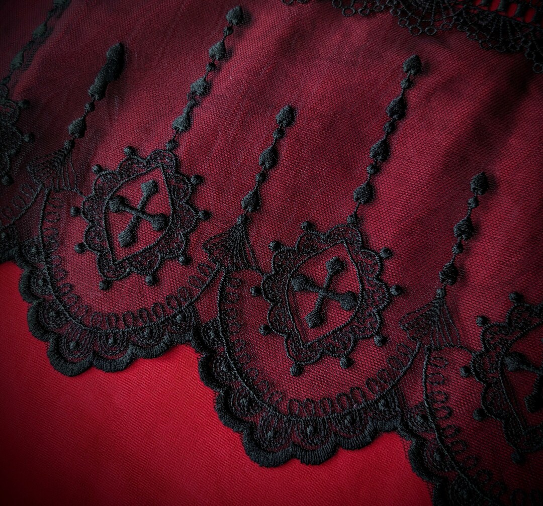 Red Lace Bedding Set 'vampyr' Etsy