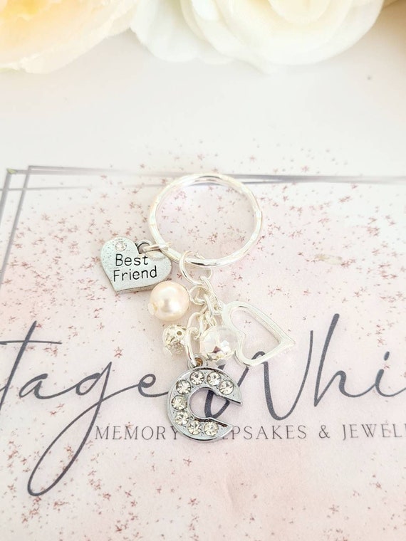 Regalo personalizzato per la proposta di matrimonio della damigella d'onore: portachiavi in macramè, perline con nome personalizzato - Italia