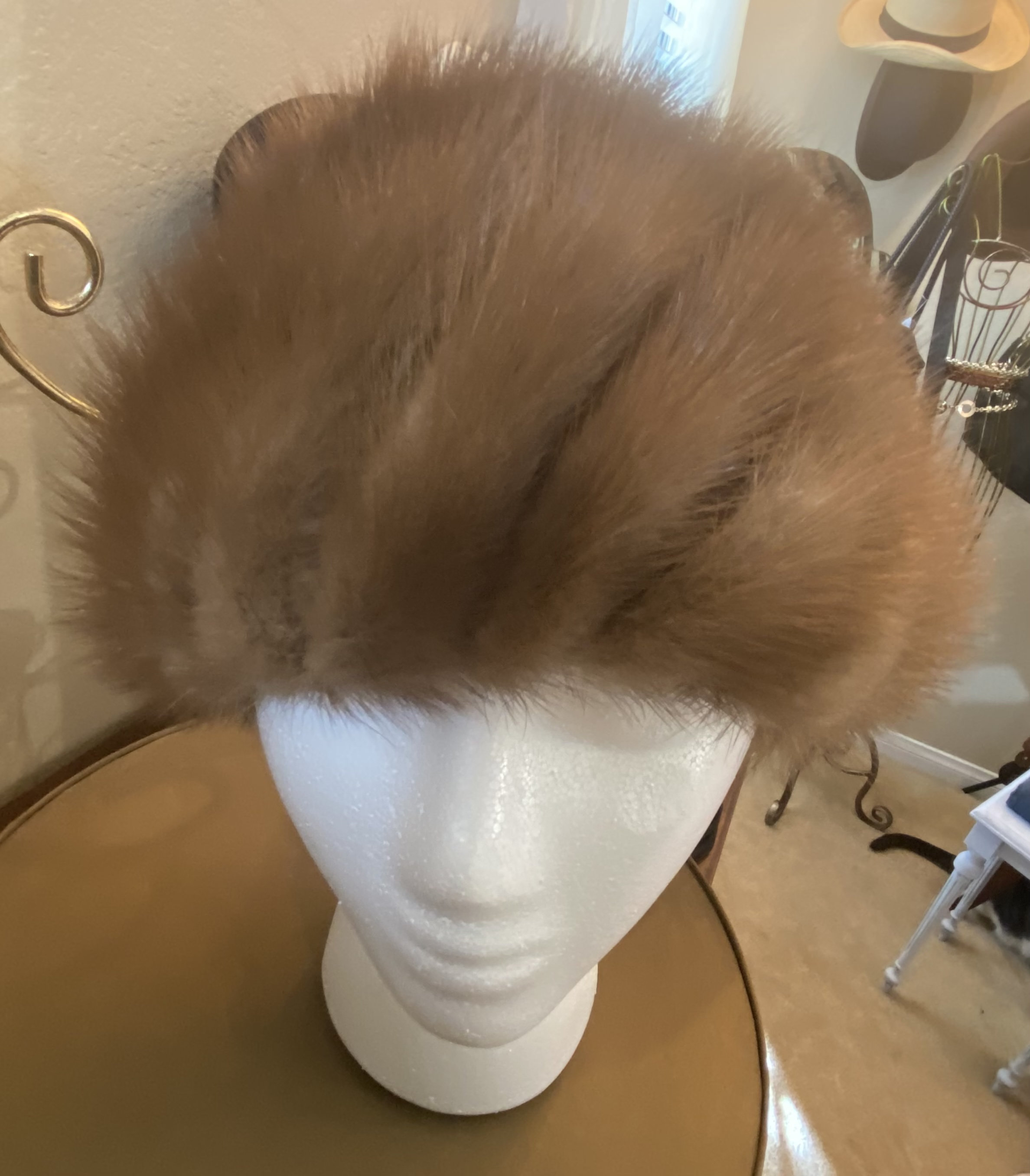 Vintage Genuine Mink Fur Hat Kates Boutique Canada Floral Accent Winter Formal Couture Mink Fur Hat, 1960s Vintage Winter Hat, York  main image 3