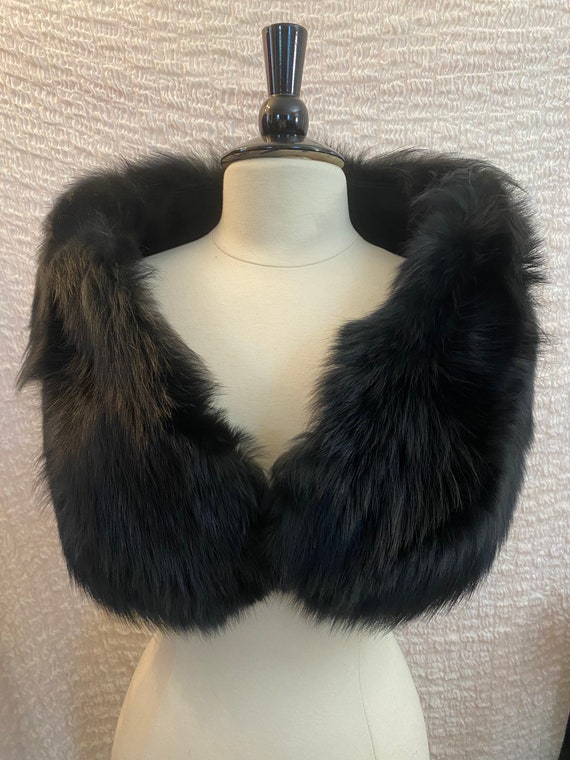 Elegant Black Faux Fur Shoulder Cape Shawl Wrap S… - image 3