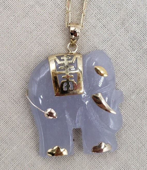 14k Gold Necklace Purple Carved Jade 