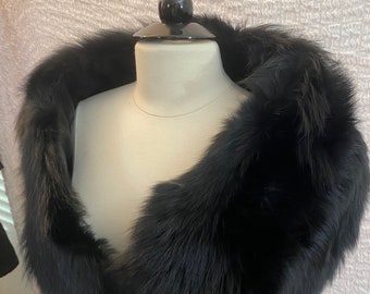 Elegant Black Faux Fur Shoulder Cape Shawl Wrap Shrug Satin Lined Medium