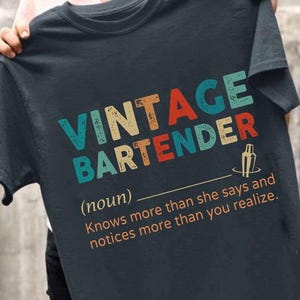 Gift for my dad and mom, Bartender Hoodie-Vintage Bartender Definition Shirt - Funny Gift for Women Bartenders, Retro Style Long Sleeve Tee