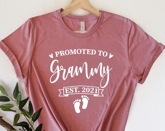 Promu chemise Grammy - nouveau cadeau grand-mère - t-shirt révélation de grossesse pour maman - t-shirt faire-part pour la première fois aux Grammy - t-shirt bébé