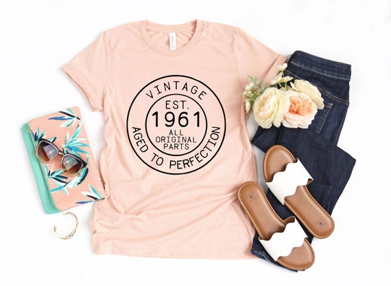 Vintage 1961 Shirt, 60th Birthday Shirt, 60 Birthday Gift, 1961 Vintage Gift Shirt, 1961 Shirt, Retro Shirt