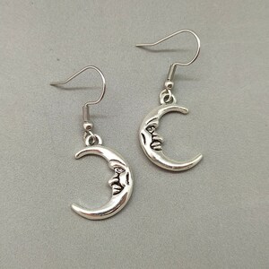 Goth Earrings, Gothic crescent shaped earrings,