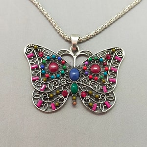 Beautiful vintage necklace, Butterfly Necklaces for Women, Dainty Silver Color Necklaces, Women&#39;s Fashion Jewelry,