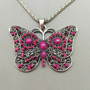 Beautiful vintage necklace, Butterfly Necklaces for Women, Dainty Silver Color Necklaces, Women&#39;s Fashion Jewelry,