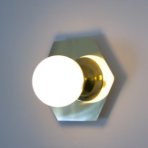 Applique - Wall Light GLASS SPHERE - Brass