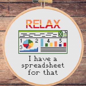 Grappig kruissteekpatroon op kantoor Relax, ik heb daar een spreadsheet voor Accountant Collega Subversief Snarky Floral Modern Easy - instant pdf