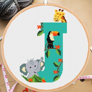 Patrón moderno de punto de cruz con monograma de la letra J, personalice el nombre del bebé, el elefante, la jirafa, el tucán, el safari, la jungla, la guardería - descarga instantánea en PDF