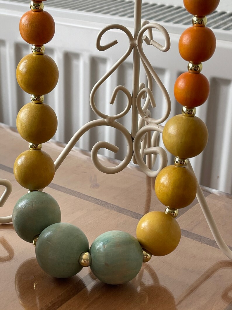 colourful red green yellow beads different sizes chunky statement Vintage Wooden Necklace