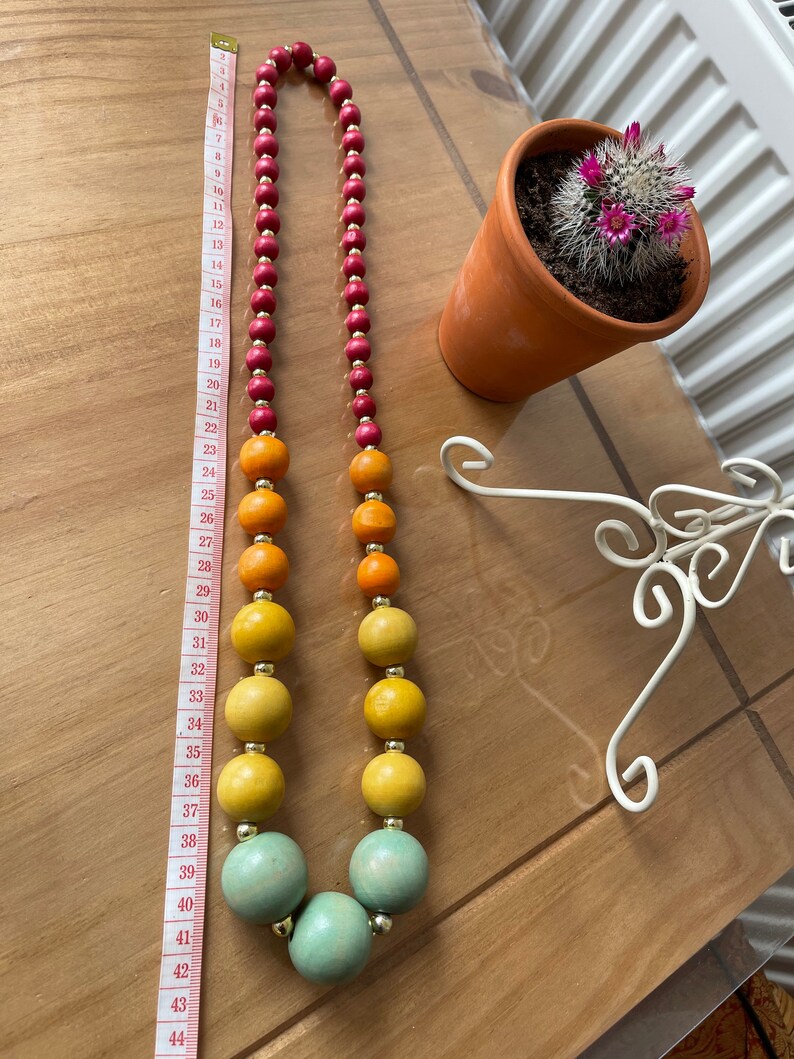 colourful red green yellow beads different sizes chunky statement Vintage Wooden Necklace