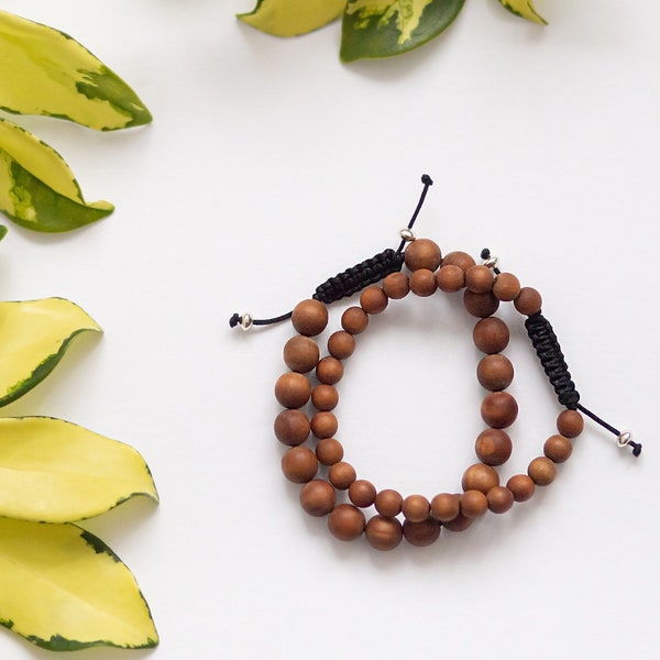 Sandalwood Mala Bracelet | Meditation Gifts | Knotted Yogi Mala | Calming Aromatic Natural Wood Bracelet