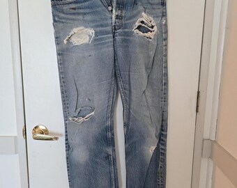 Pantaloni Levis Vintage con patta abbottonata 501 - 32W x 38L
