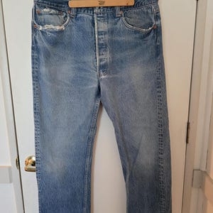 Vintage Levis 501, Button Fly, 38W x 32L. 100% Cotton