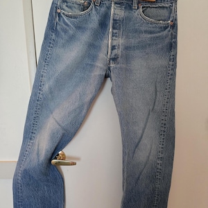 Vintage Levis 501, Button Fly, 38W x 32L. 100% Cotton