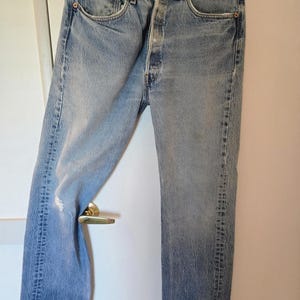 Levis 501 vintage, patta con bottoni, 38W x 33L. 100% cotone