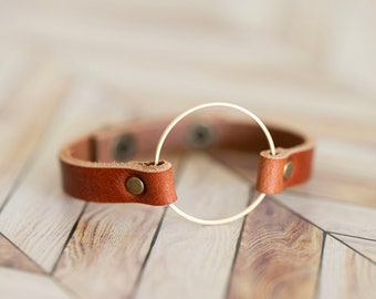 Handmade Leather & Brass Circle Bracelet: Adjustable Boho Cuff