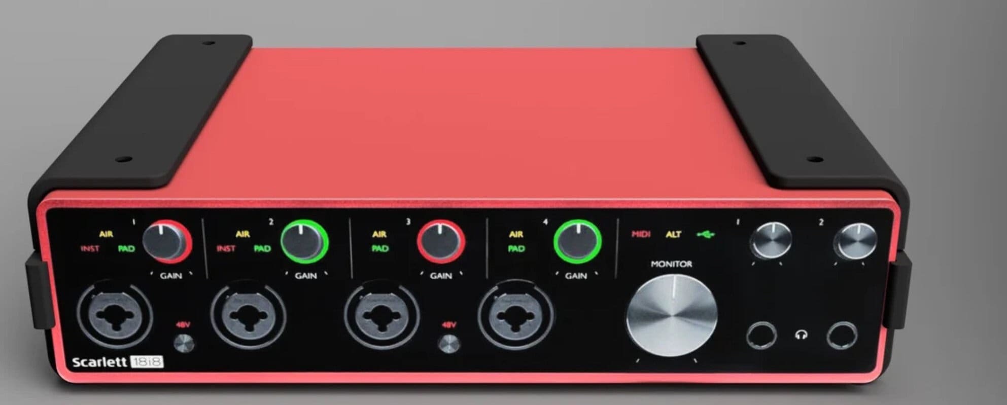 Scarlett 18i8 Gen 2 インターフェース: ネジ付きデスク下マウント