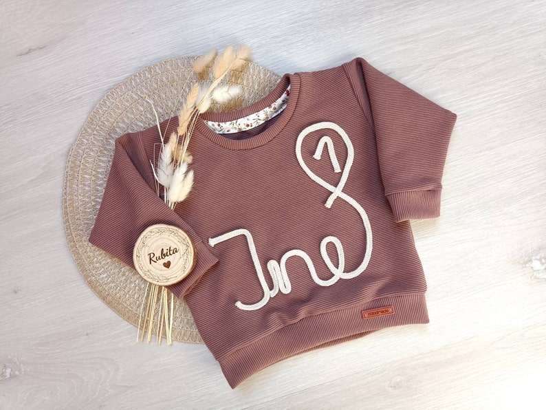 Oversized Sweater, Personalisierter Pullover, Sweater mit Name/Zahl/Motiv, Pullover mit Kordelapplikation individuell, Pulli zum Geburtstag Bild 7