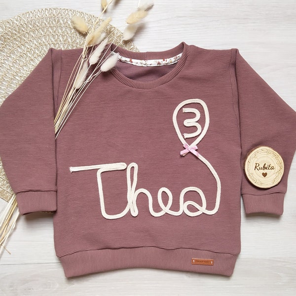 Oversized Sweater, Personalisierter Pullover, Sweater mit Name/Zahl/Motiv, Pullover mit Kordelapplikation individuell, Pulli zum Geburtstag