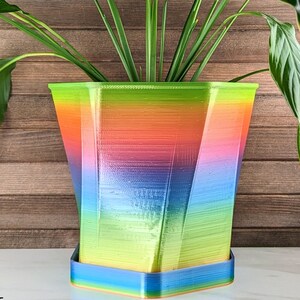 Twisted Planter with Saucer Large | Modern Indoor Plant Pot