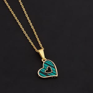 Gold Striped Heart Pendant Necklace – Teal & Black Enamel Dainty Chain – Minimalist Everyday Jewelry – Gift for Her – Trendy Layered Look