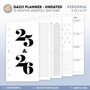 Puede incluir: Un conjunto de insertos de planificador diario sin fecha con el texto "DAILY PLANNER - UNDATED" y "PERSONAL 9.5 x 17.1 cm". Los insertos incluyen páginas para la planificación diaria, la calificación y una cuadrícula. Los números "25 & 26" se muestran de forma destacada.