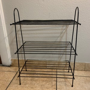 Vintage Mid-Century Modern Metal Wire 3 Tier Record Album Rack Bookshelf Stand