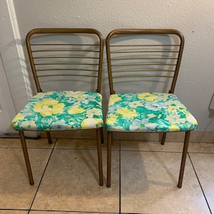 Vintage Mid Century Mod Folding Chairs Metal wire pattern atomic Set Of 2