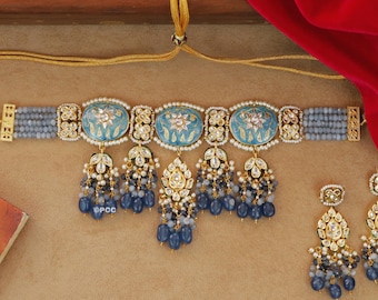 Elegant Kundan Choker Necklace set:with matching earrings, Sabyasachi Style ,Bridal Jewelry