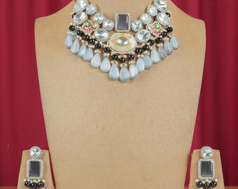 Set di collana di perline e Kundan reale: gioielli da sposa in stile Sabyasachi