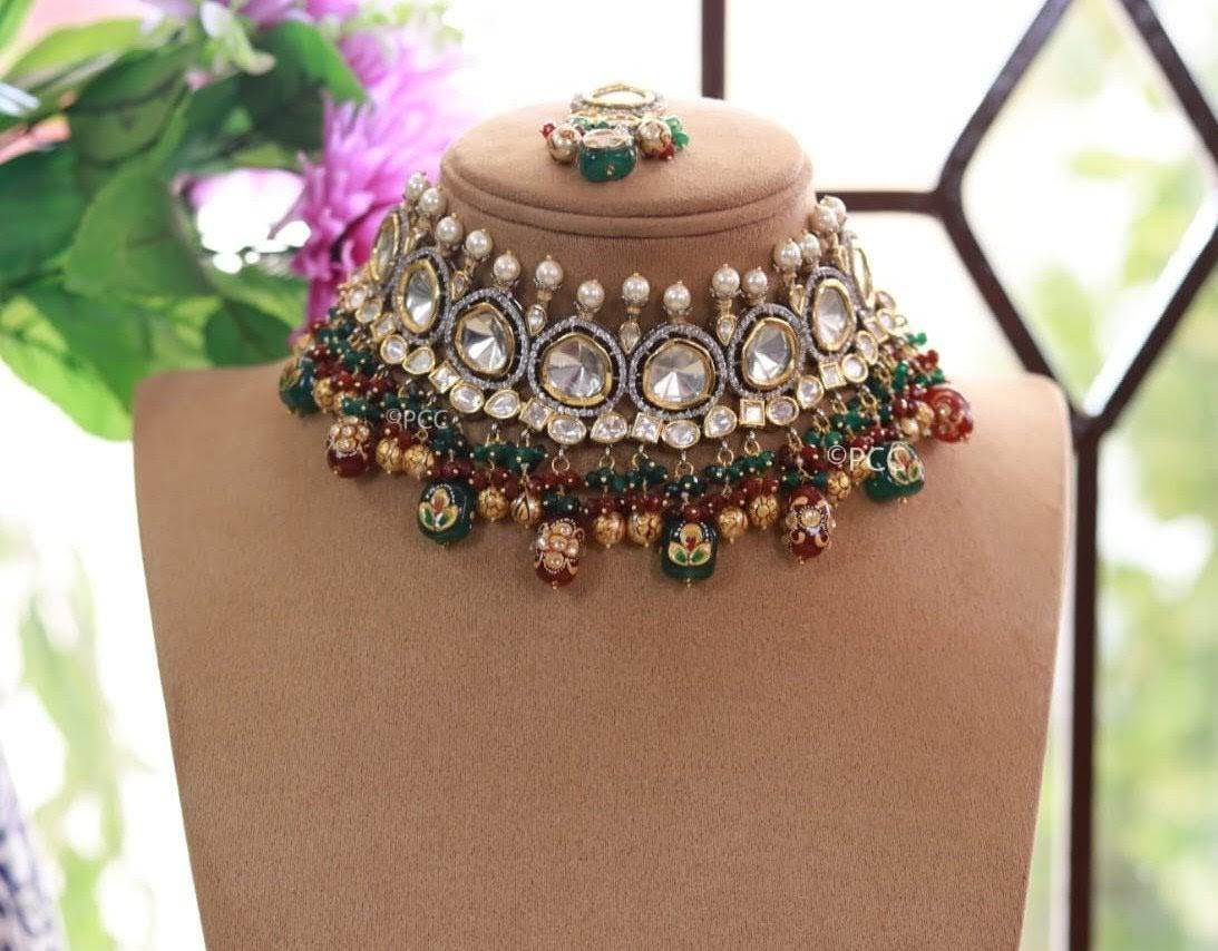 Kundan choker kettingset, groen kastanjebruin vergulde Indiase sieraden Daniel-set - België Kundan choker kettingset, groen kastanjebruin vergulde Indiase sieraden Daniel-set - België