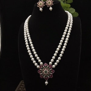 Pearl Indian Necklace Set: Brass Jewelry