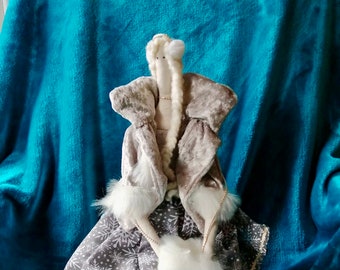astrid alien doll