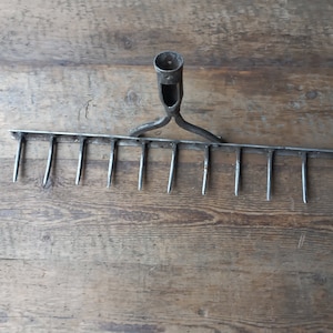 Vintage Edelstahl Rake Head: 24 &quot;Farmhouse Tool mit 11 Zinken