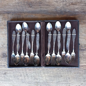 Vintage set of 18 Spoons and Forks, Blackened Tea Spoon Set, Dessert spoons , Melchior Small spoons cutlery,  Patina Cutlery