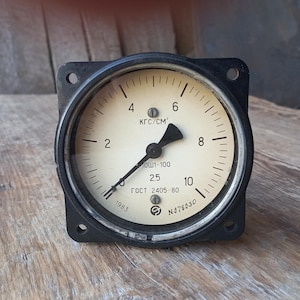USSR Pressure Gauge 1980s Vintage Manometer Steampunk Decor Part Industrial Art Projects Craft Supplies Air Gauge