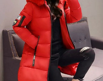 Women Winter Hooded Parka Jacket. Outwear Ladies Chunky Puffer Coat. Slim shape