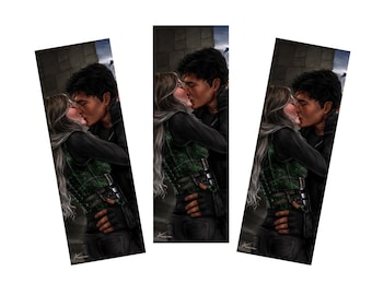 Violet and Xaden Kiss Bookmark - Officially Licensed