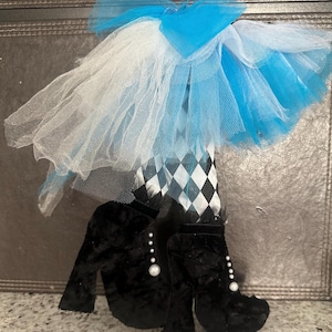 Witch Legs Wreath Attachment
