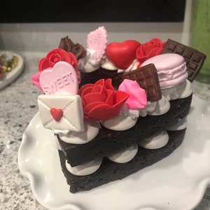 Valentine&#39;s day Fake Cake/Easter Fake Cake.
