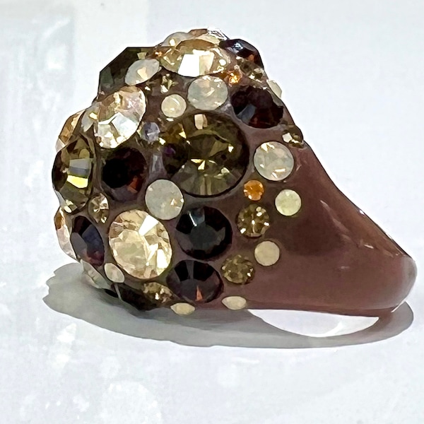 Angelique De Paris Rare Brown/Chocolate Resin and Rhinestone ring. Size 7.