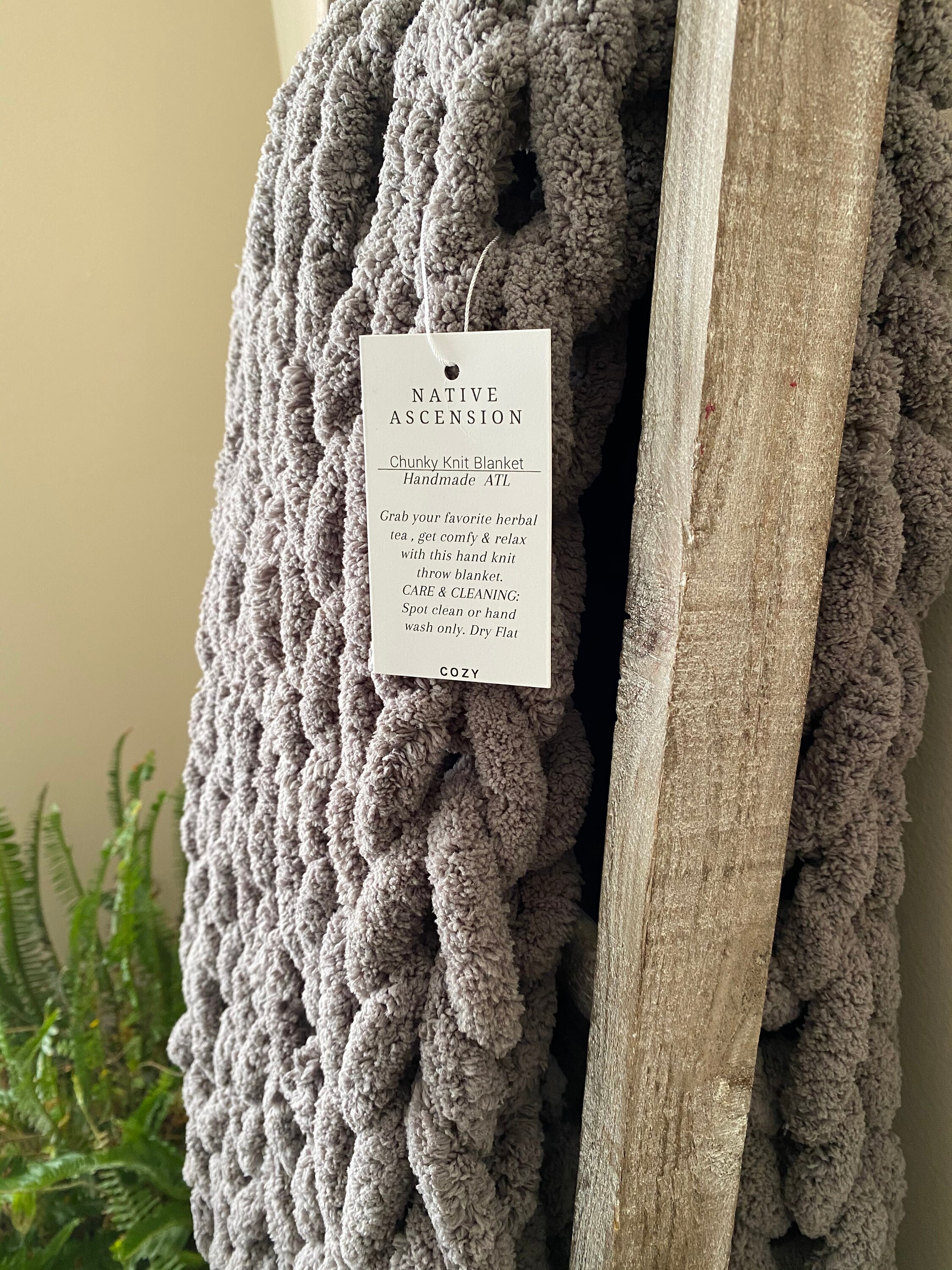 SALE Gray Chunky Knit Throw Blanket, Jumbo Yarn Blanket, Farm House