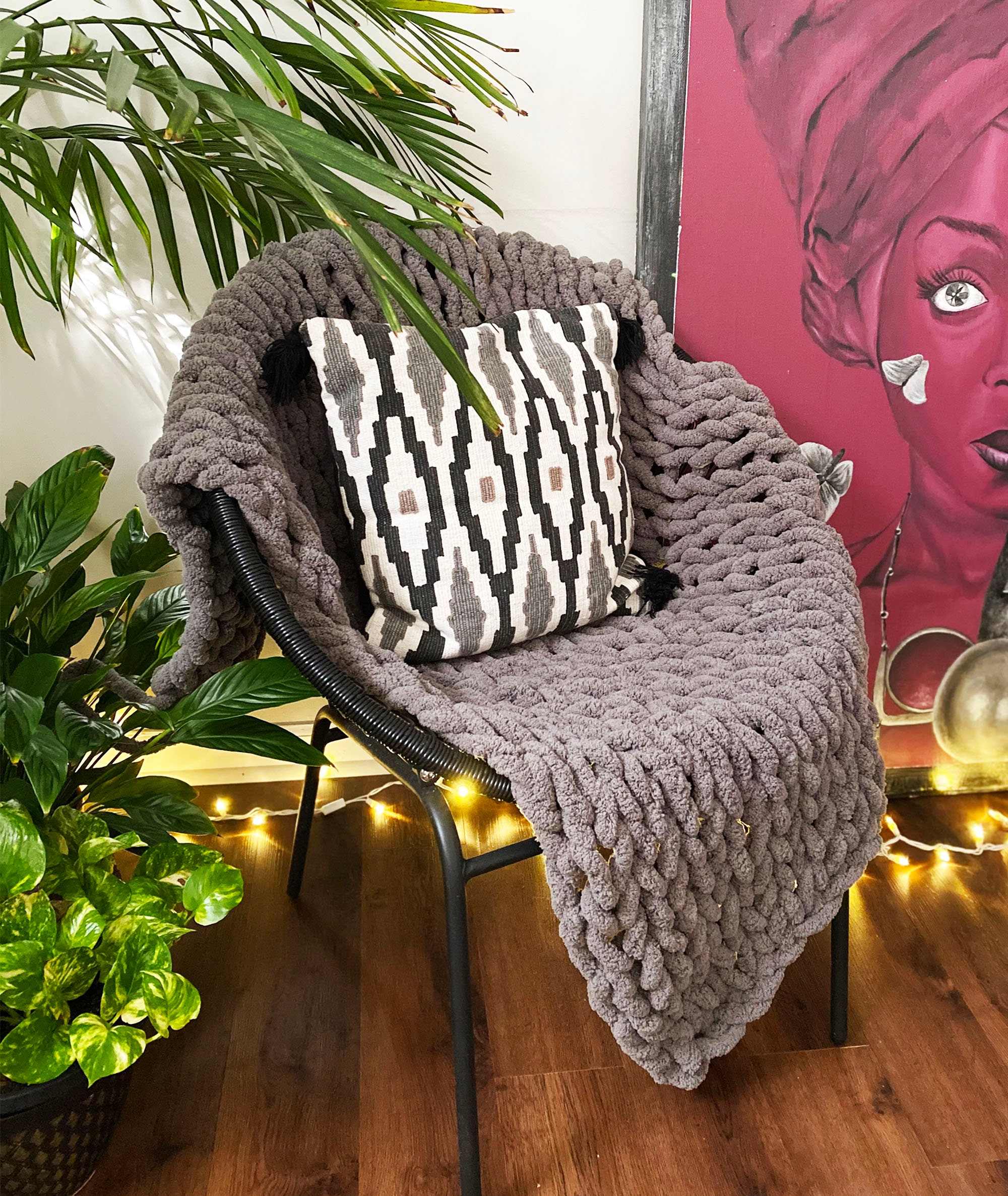 SALE Gray Chunky Knit Throw Blanket, Jumbo Yarn Blanket, Farm House