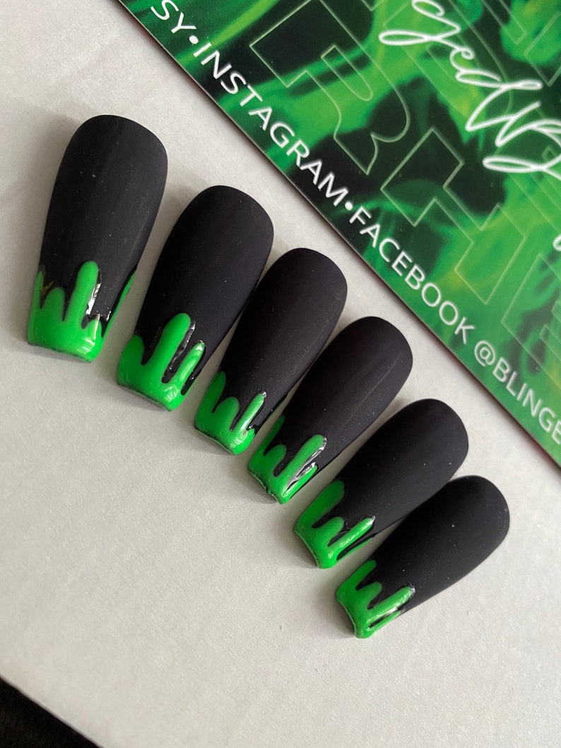 Neon green and black slime nails. Matte and glossy finish. | Etsy