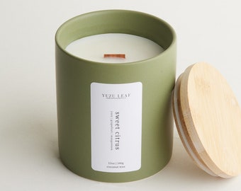 Sweet Citrus | Yuzu, Grapefruit & Mangosteen Scented Ceramic Deluxe Candle | Crackling Wooden Wick | Coconut Wax | Sage Green