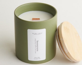 Hanayuzu | Yuzu Blossoms & Hinoki Scented Ceramic Deluxe Candle | Wooden Wick | Coconut Wax | Sage Green Jar | Botanical Yuzu Perfume